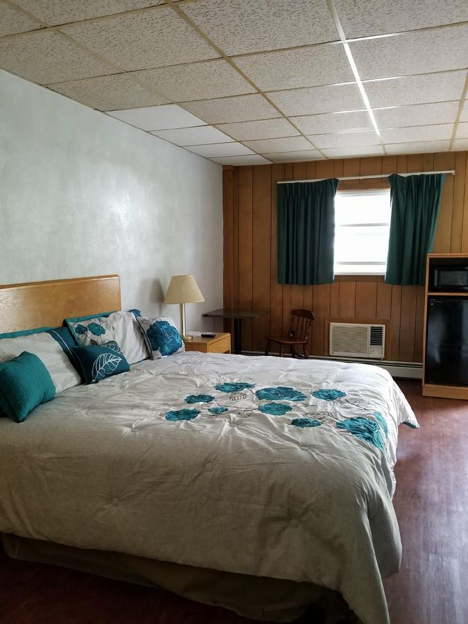 Pittsfield Motor Inn Extérieur photo